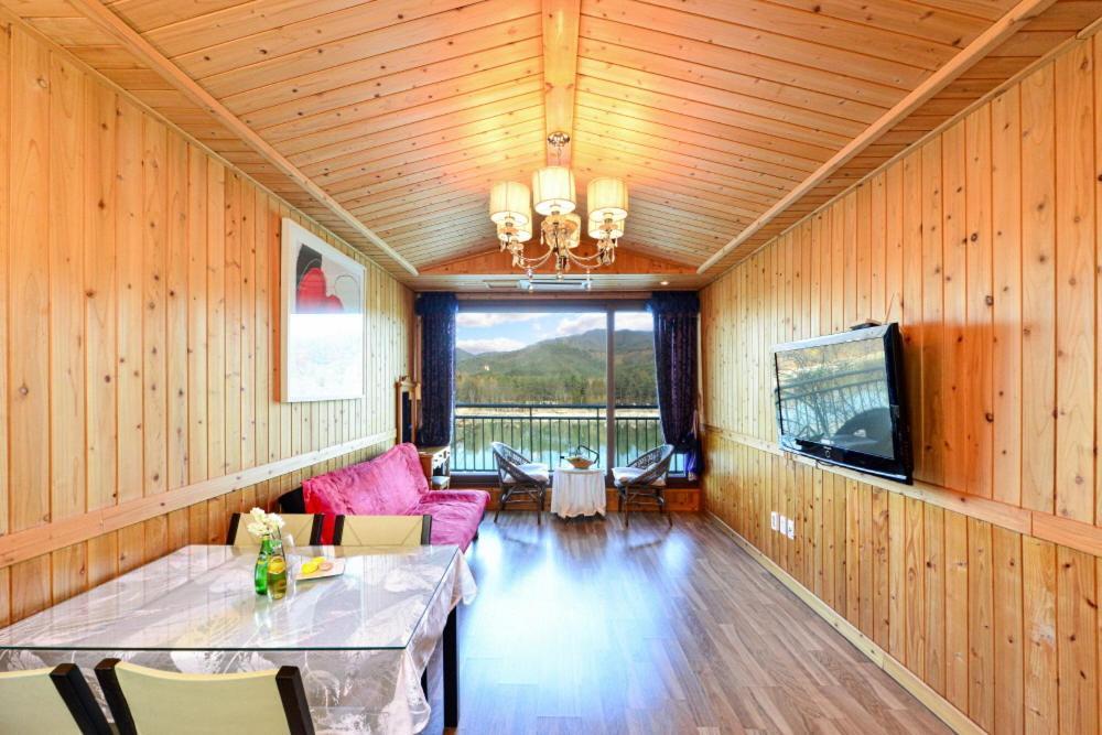 Moonlight Blue Pension Gapyeong Exterior photo